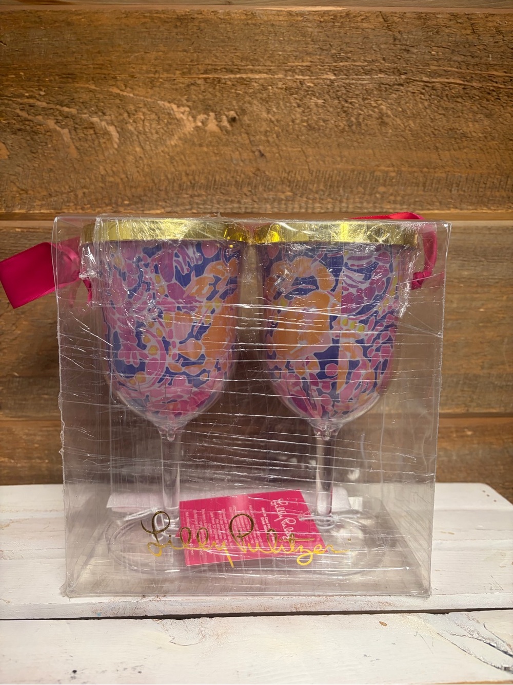 Lilly Pulitzer Acrylic Wine glasses Set Of 2 Catch and Release Lid Straws New